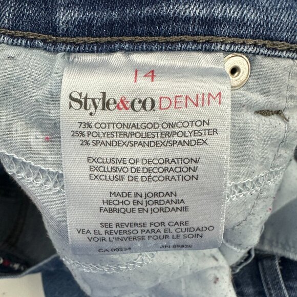 Style & Co Straight Leg Women's size 14 Dark Wash Blue Denim Jeans - Picture 4 of 5